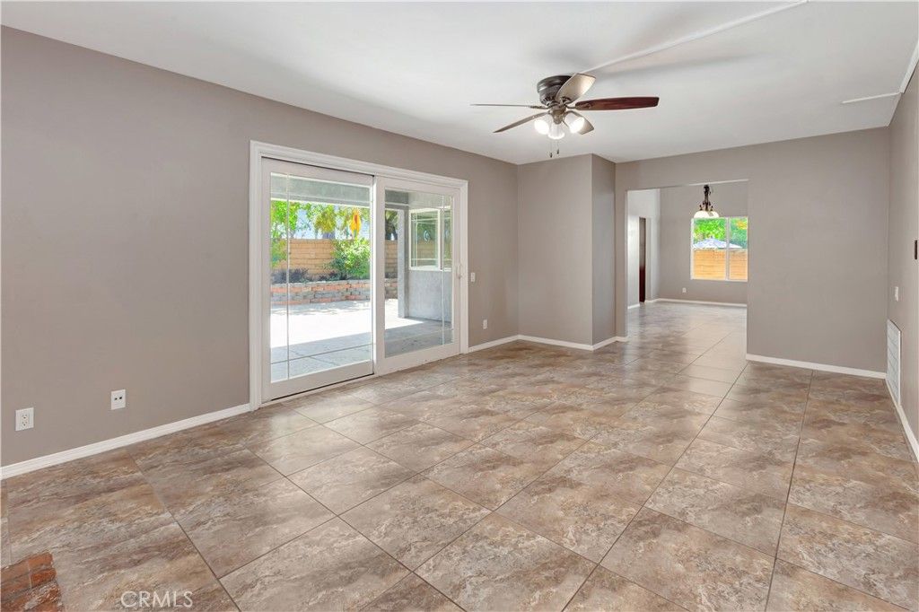 Image 29 of property listing at 25452 Esrose Court, Lake Forest, CA 92630