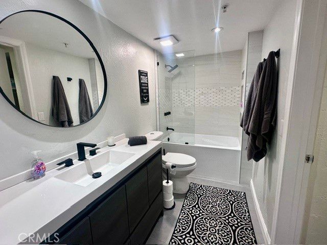 1200 Pacific Coast, Huntington Beach, CA 92648