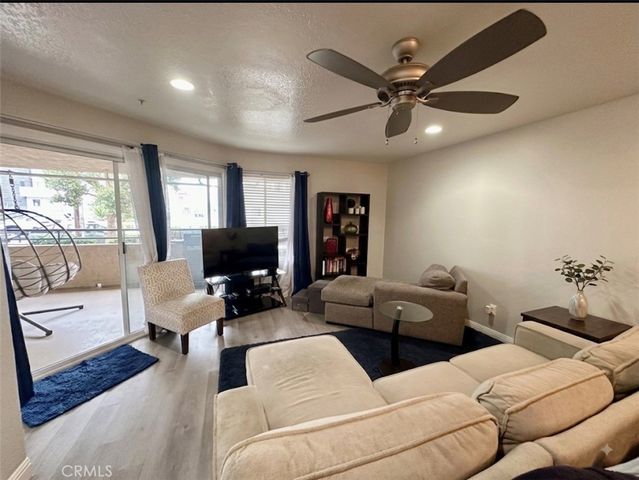 1200 Pacific Coast, Huntington Beach, CA 92648