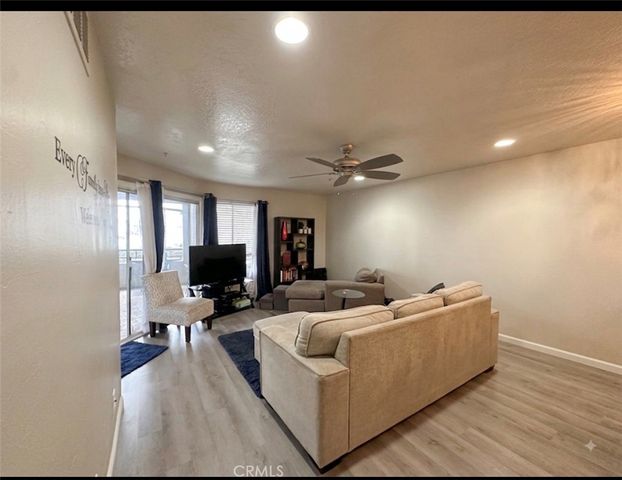 1200 Pacific Coast, Huntington Beach, CA 92648