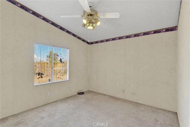 11579 Amarillo Road, Phelan, CA 92371