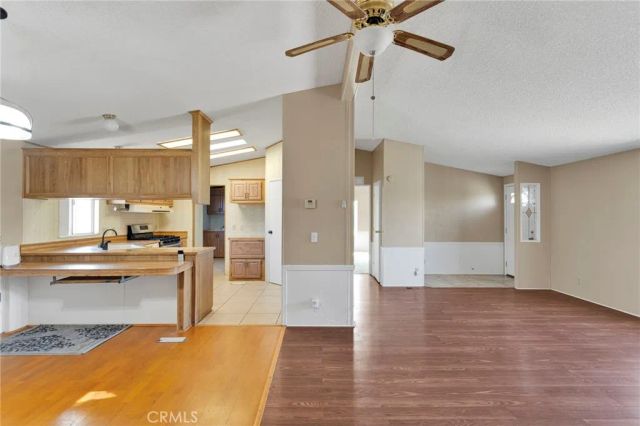 11579 Amarillo Road, Phelan, CA 92371