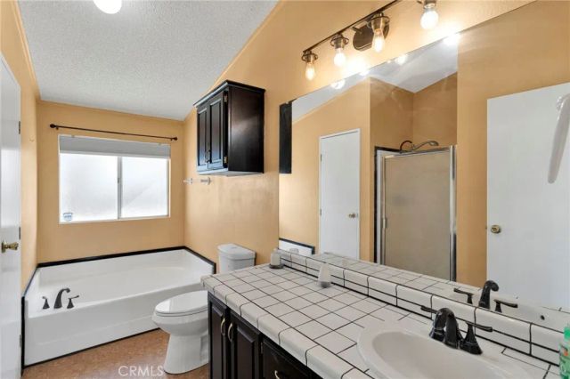 11579 Amarillo Road, Phelan, CA 92371