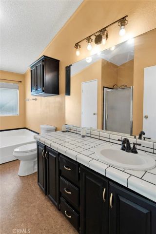 11579 Amarillo Road, Phelan, CA 92371