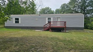 446 S Elm Street, Nowata, OK 74048