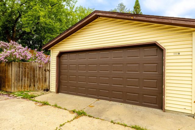 3419 N 56th STREET, Milwaukee, WI 53216