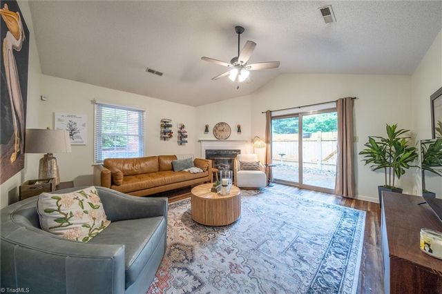 1029 Ridge Cove Court, Winston-salem, NC 27104