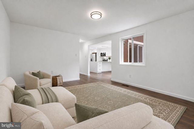 19112 CAPEHART DR, Gaithersburg, MD 20886