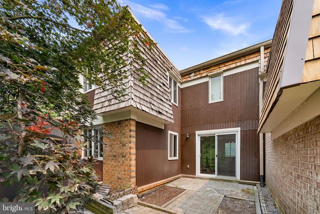 19112 CAPEHART DR, Gaithersburg, MD 20886