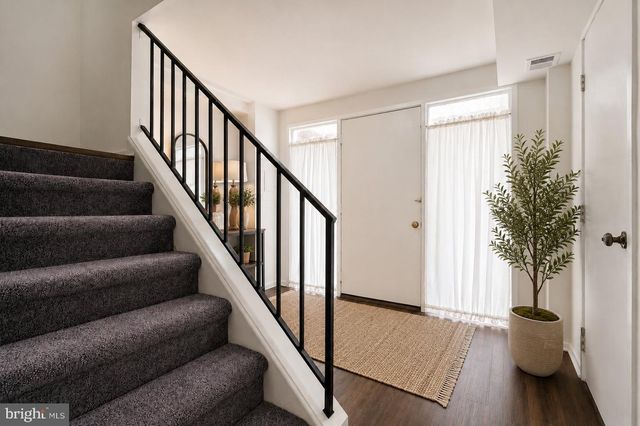 19112 CAPEHART DR, Gaithersburg, MD 20886