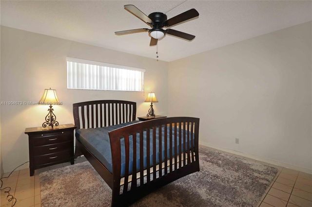 361 S Hollybrook Dr 102, Pembroke Pines, FL 33025