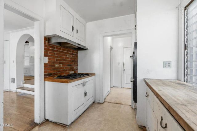 10448 Cheviot Drive, Los Angeles, CA 90064