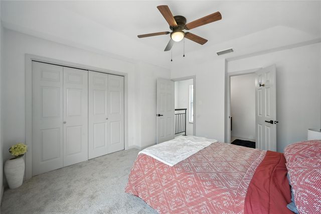 6 Park Lane, Bedford, TX 76021