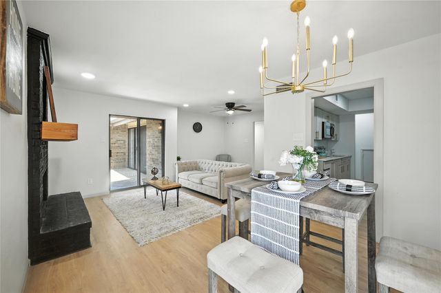 6 Park Lane, Bedford, TX 76021