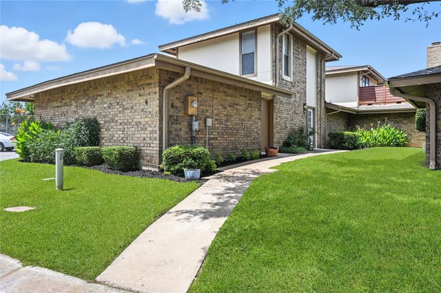 6 Park Lane, Bedford, TX 76021
