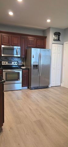 2370 Center Stone Lane, Riviera Beach, FL 33404