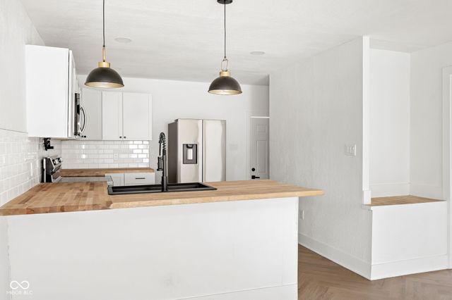 1922 N Bancroft Street, Indianapolis, IN 46218