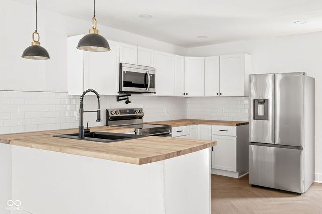 1922 N Bancroft Street, Indianapolis, IN 46218