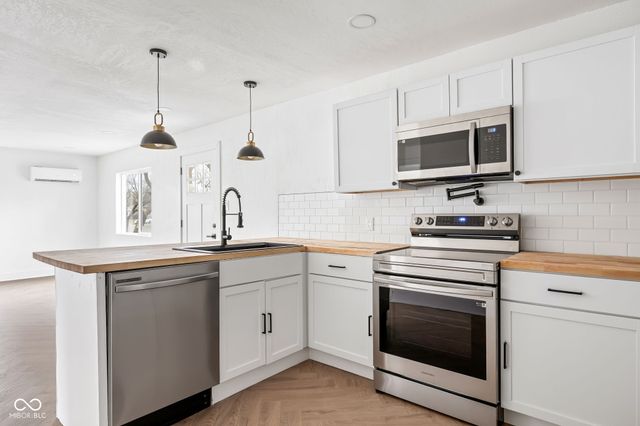 1922 N Bancroft Street, Indianapolis, IN 46218