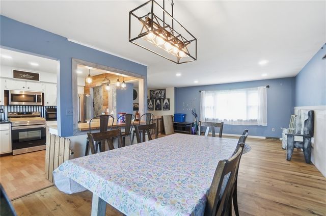 290 Ginghamsburg Road, Tipp City, OH 45371