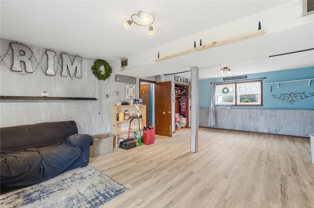 290 Ginghamsburg Road, Tipp City, OH 45371