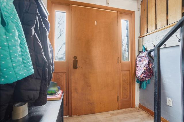 290 Ginghamsburg Road, Tipp City, OH 45371