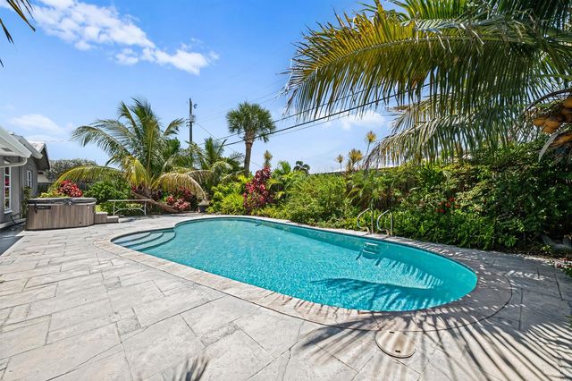 1226 SE 14TH Street, Deerfield Beach, FL 33441