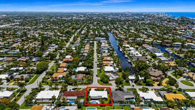 1226 SE 14TH Street, Deerfield Beach, FL 33441