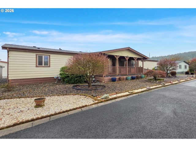 1200 E CENTRAL Ave 84, Sutherlin, OR 97479