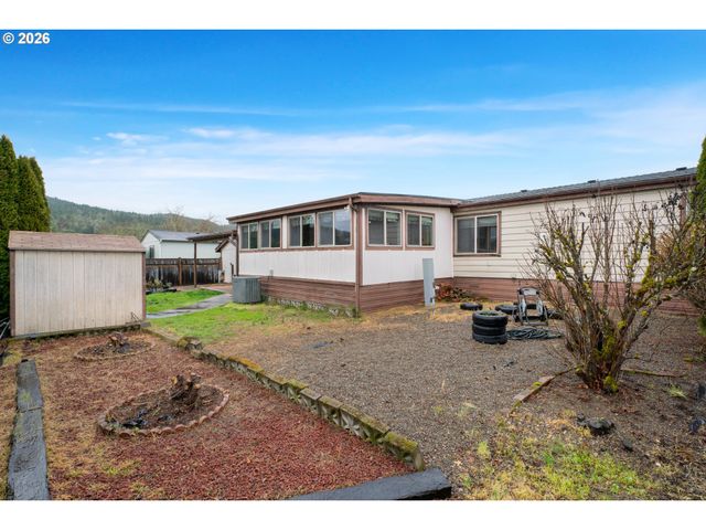 1200 E CENTRAL Ave 84, Sutherlin, OR 97479