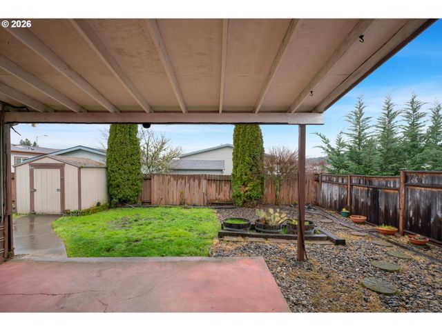 1200 E CENTRAL Ave 84, Sutherlin, OR 97479