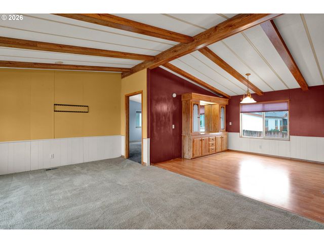 1200 E CENTRAL Ave 84, Sutherlin, OR 97479