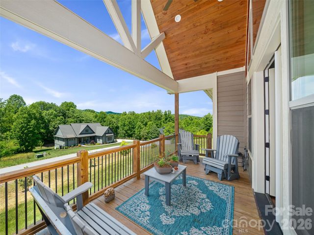 58 Sunny Morning Court, Hendersonville, NC 28792