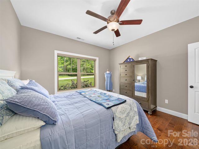 58 Sunny Morning Court, Hendersonville, NC 28792