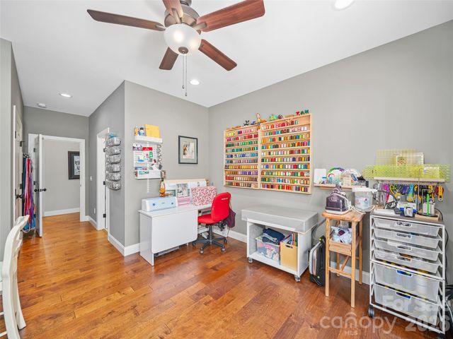 58 Sunny Morning Court, Hendersonville, NC 28792