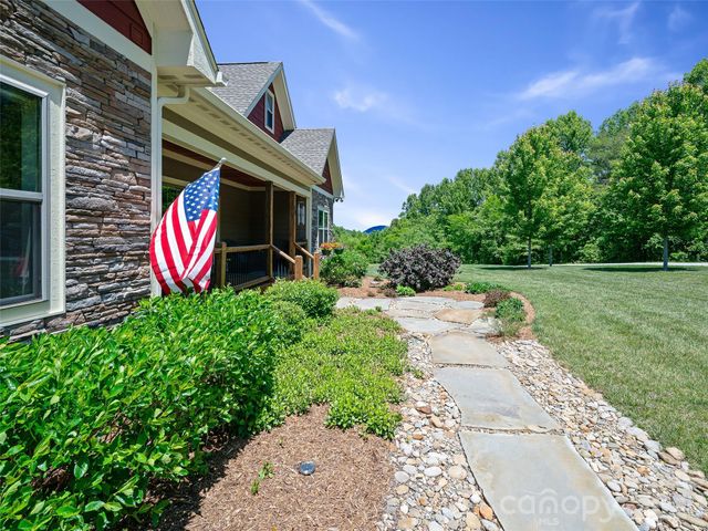 58 Sunny Morning Court, Hendersonville, NC 28792