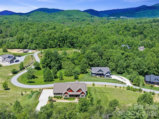 58 Sunny Morning Court, Hendersonville, NC 28792