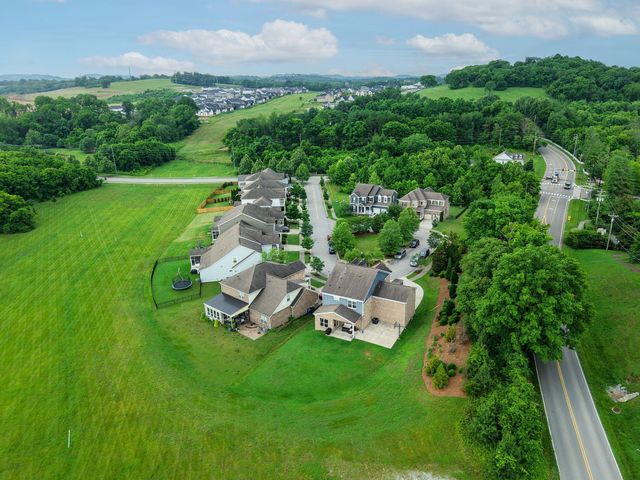 148 Ketch Ct, Franklin, TN 37067