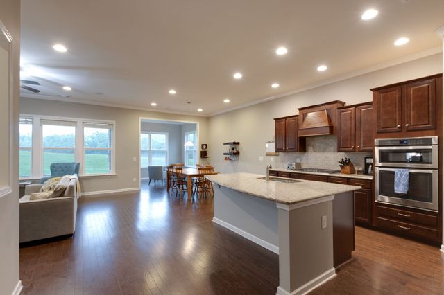 148 Ketch Ct, Franklin, TN 37067