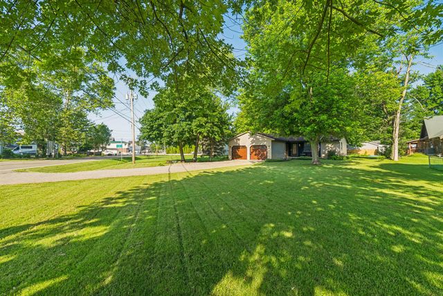 4490 N Bank Road, Buckeye Lake, OH 43008