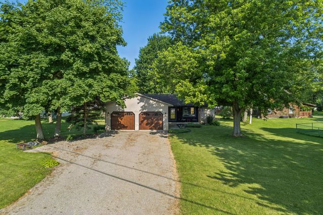 4490 N Bank Road, Buckeye Lake, OH 43008