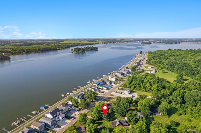 4490 N Bank Road, Buckeye Lake, OH 43008
