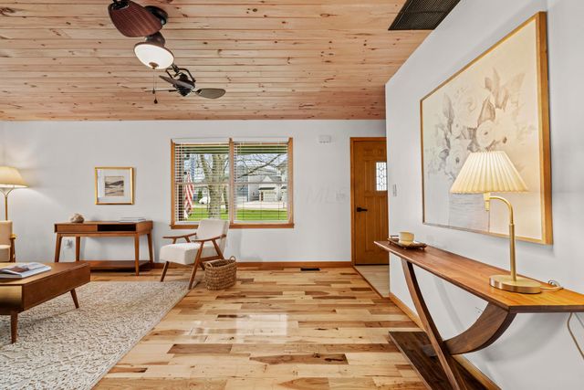 4490 N Bank Road, Buckeye Lake, OH 43008