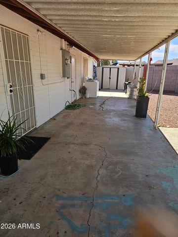 3820 W MONTE VISTA Road, Phoenix, AZ 85009