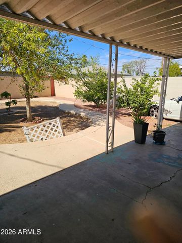 3820 W MONTE VISTA Road, Phoenix, AZ 85009