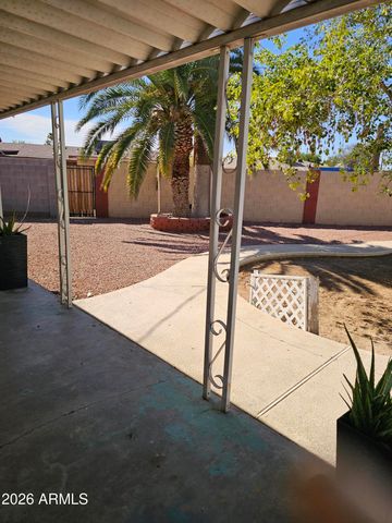 3820 W MONTE VISTA Road, Phoenix, AZ 85009