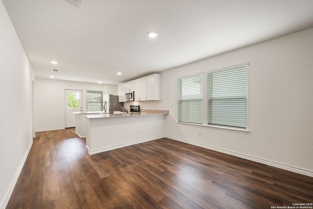 1115 Pigeon, Marion, TX 78124