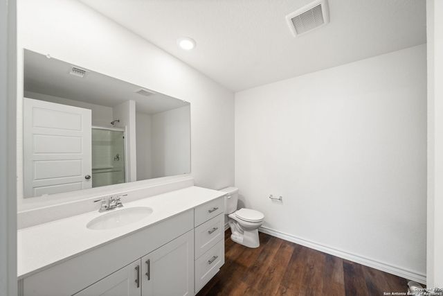 1115 Pigeon, Marion, TX 78124