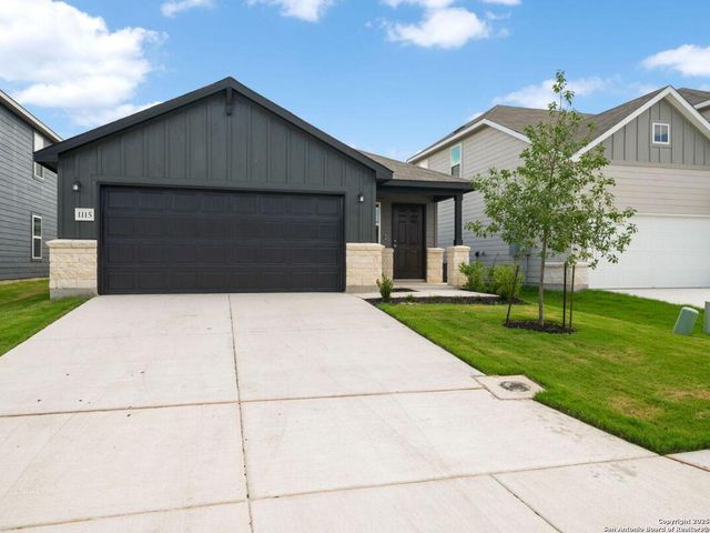 1115 Pigeon, Marion, TX 78124