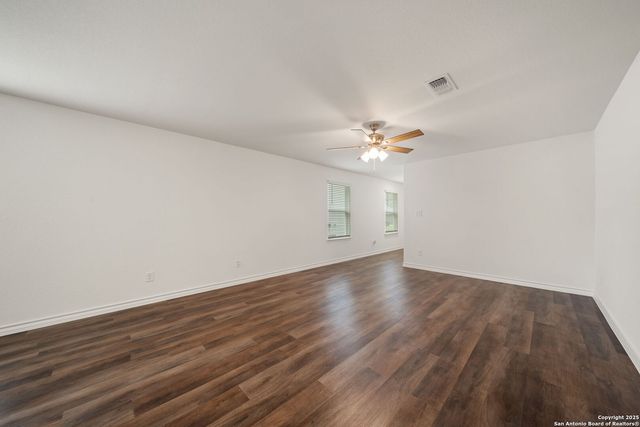 1115 Pigeon, Marion, TX 78124